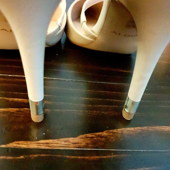 NWT Aldo leather high heels - Picture 3 of 6